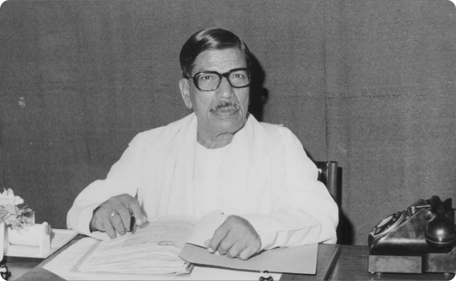 H R Guruv Reddy About Us